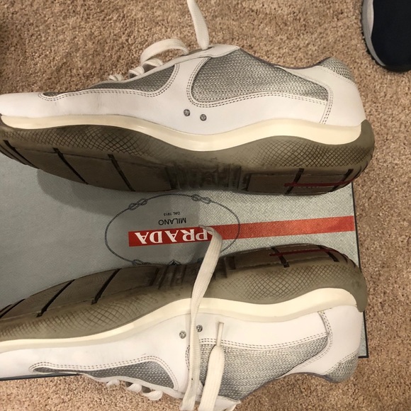 Men’s Prada shoes - Picture 4 of 5